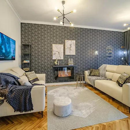 Apartman Golden Black *